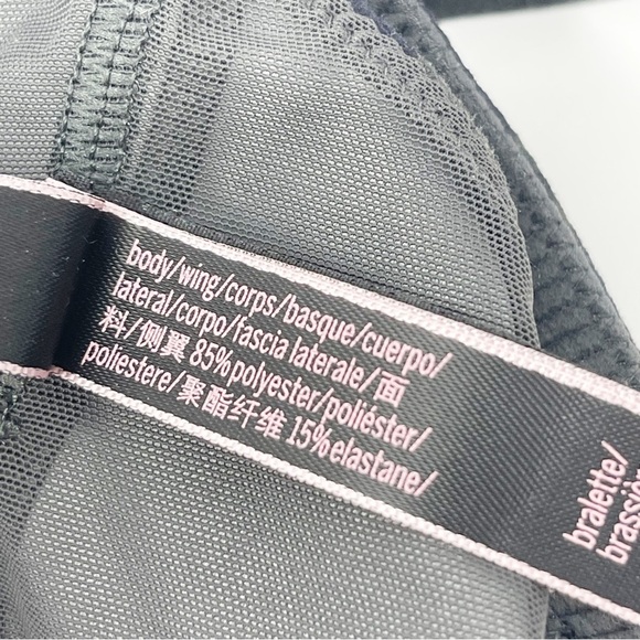 VICTORIA’S SECRET Women’s Strappy Leopard Print Low Impact Sports Bra Size S - Picture 8 of 9